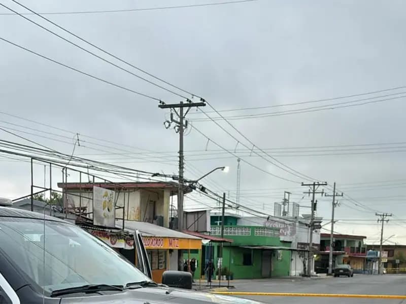 Sujetos disparan a policías en Nuevo León