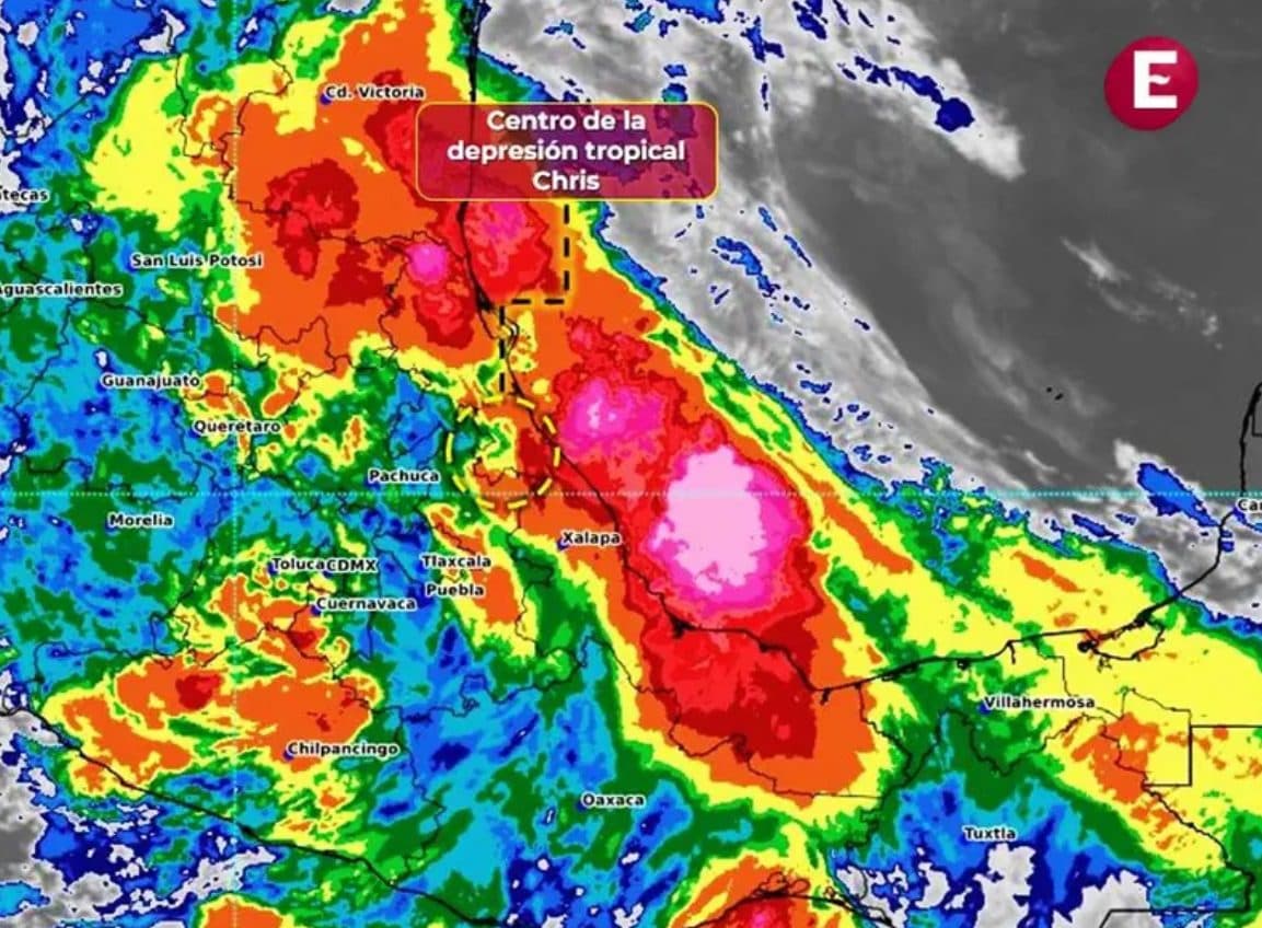 ‘Chris’ se degrada a depresión tropical sobre Veracruz y avanza en México