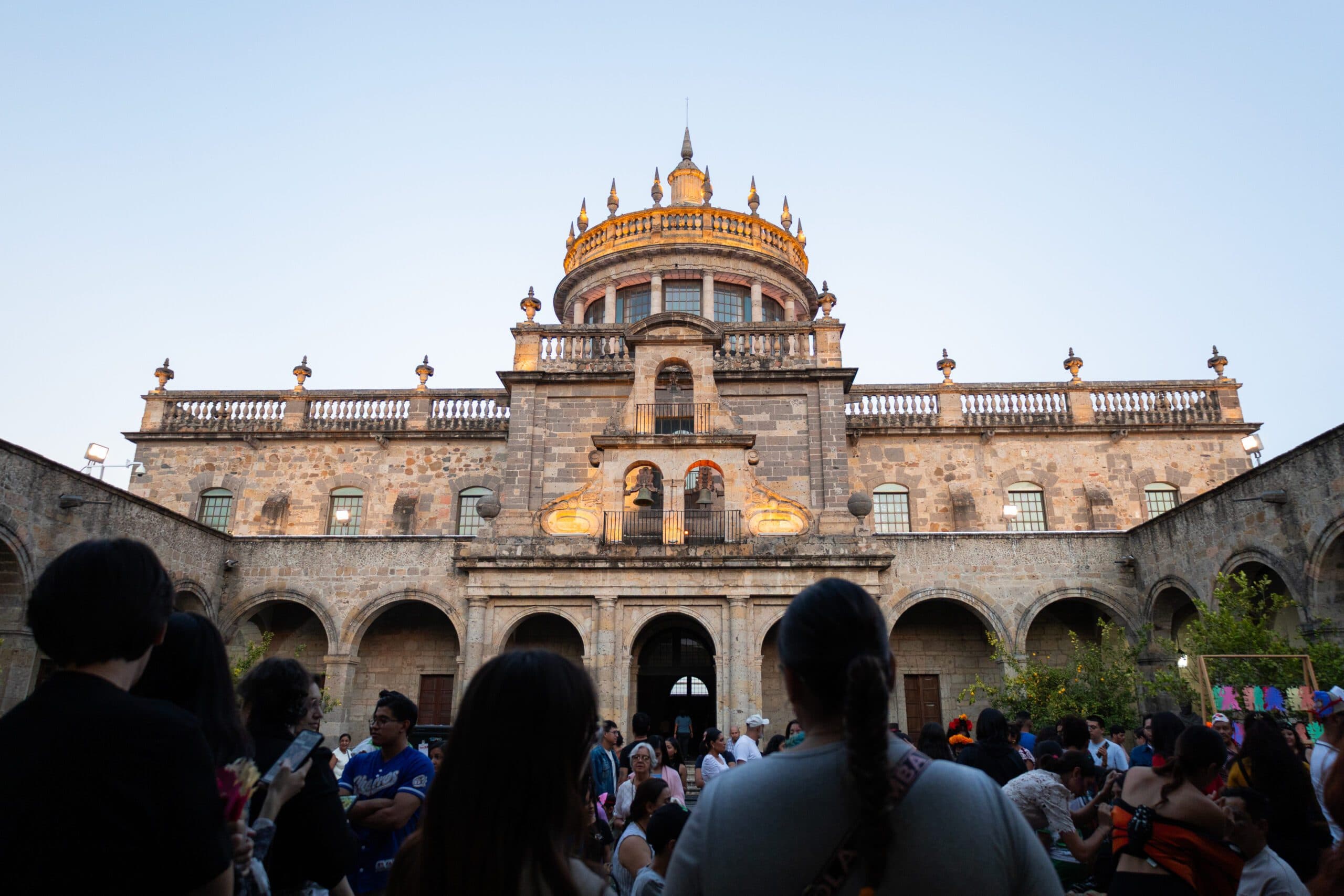 Mantiene Museo Cabañas sus puertas abiertas durante el periodo vacacional