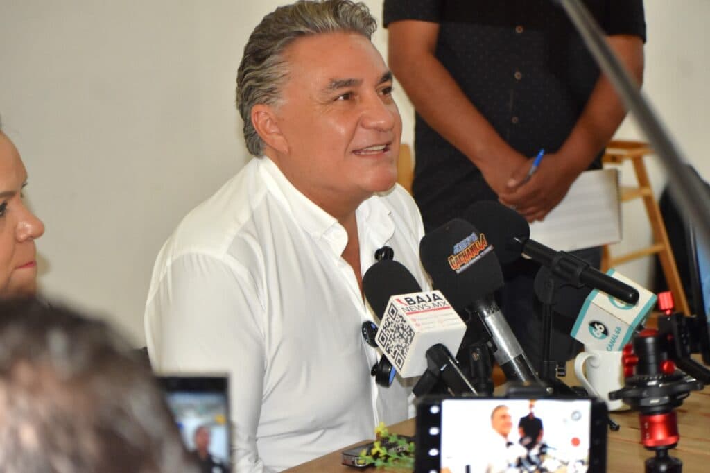 Jesús Ruiz Uribe, fundador de MORENA en Baja California, habla sobre la iniciativa de Claudia Sheinbaum para verificar candidaturas.