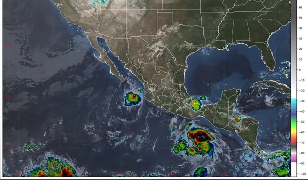 Mapa satelital del océano Pacífico mostrando la trayectoria de la tormenta tropical Trudy y otras formaciones meteorológicas cerca de México.