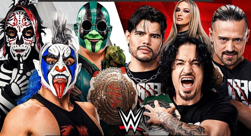 Luchadores de la lucha libre mexicana posan con el Campeonato Mundial de Tríos de AAA, listos para el enfrentamiento en WWE.
