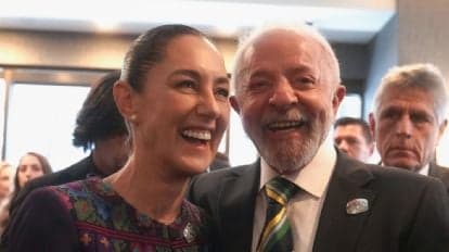 Claudia Sheinbaum y Luiz Inácio Lula da Silva sonríen durante un encuentro, reflejando la alianza entre México y Brasil tras