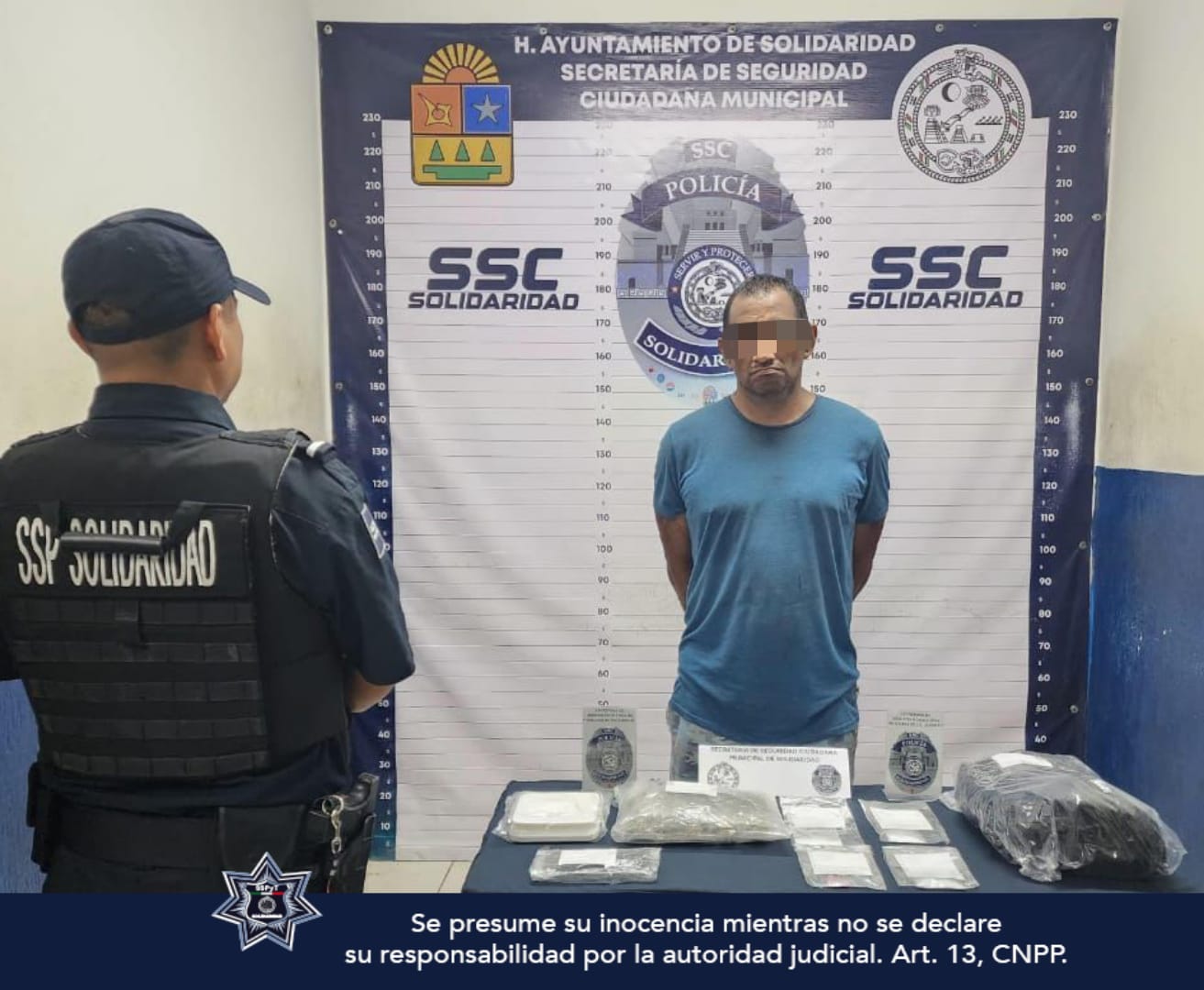 Detiene policía en Solidaridad a un sujeto con droga